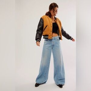 NWT MOTHER Superior Down Low Enchanter Sneak Jean in Home on the Range